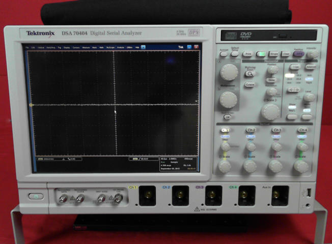Осциллограф Tektronix DSA70000